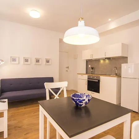 Apartment Rumbau *